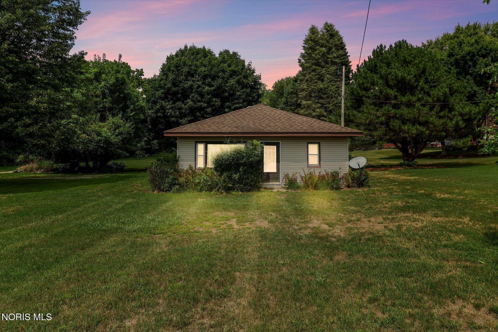 882 Sand Ridge Road Bowling Green, OH 43402 - Photo 1 of 24 Gallery Image 1