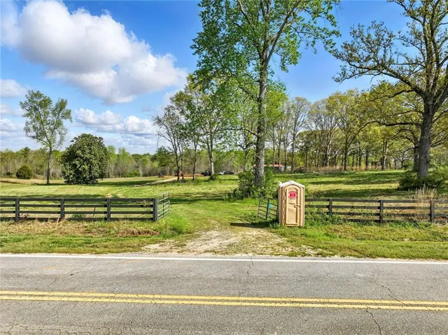 $625,000 | 262 Garrison Road, Carnesville, GA 30521