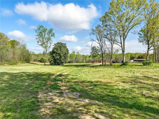 $625,000 | 262 Garrison Road, Carnesville, GA 30521