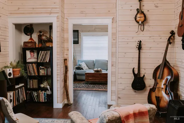 $349,500 | 104 North Fairfield Street, Council, ID 83612