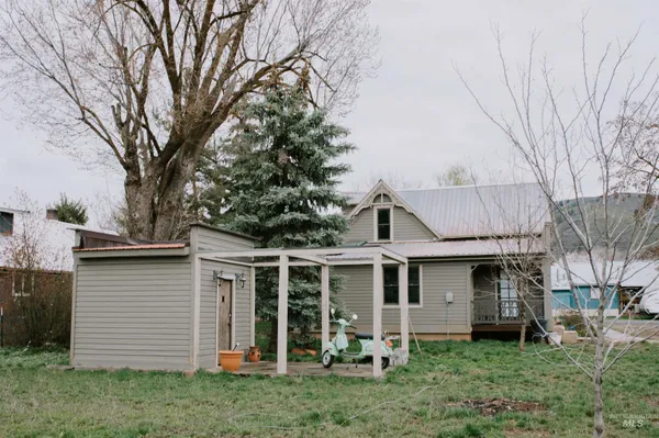 $349,500 | 104 North Fairfield Street, Council, ID 83612