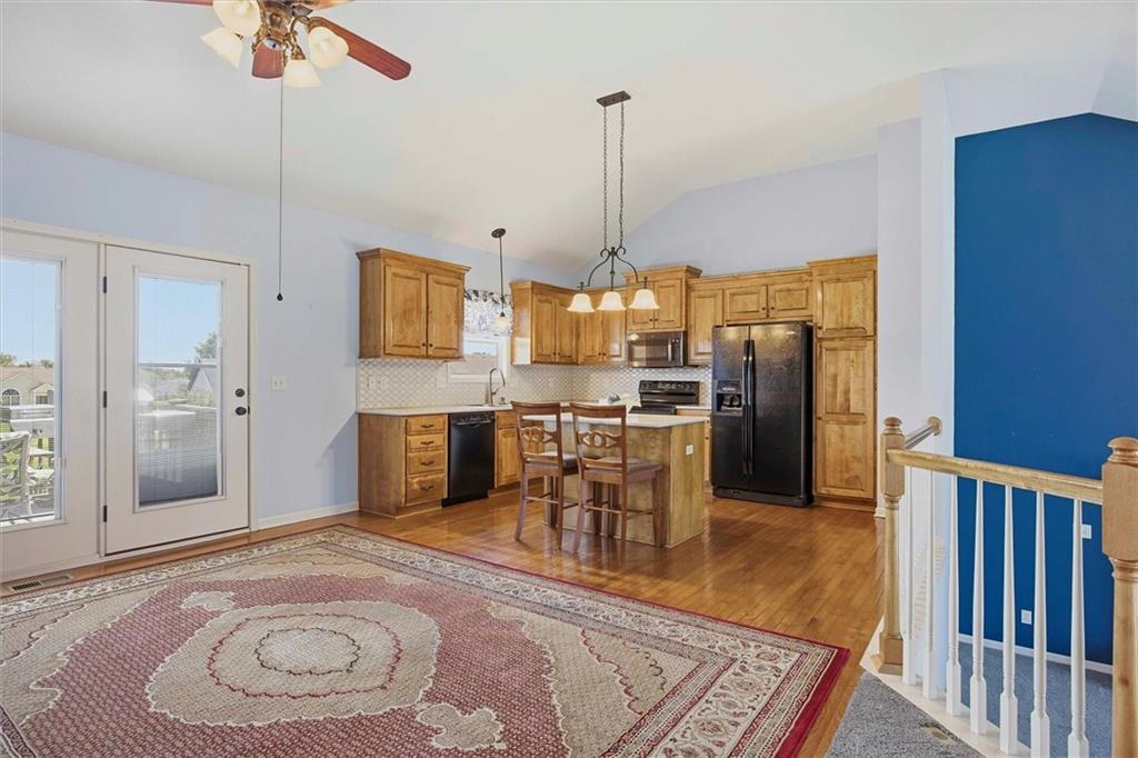 503 River Birch Road Raymore, MO 64083 - Photo 8 of 36