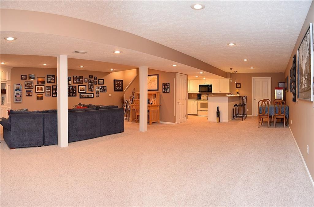 10940 Fairway Ridge Lane Fishers, IN 46037 - Photo 35 of 44 Gallery Image 35