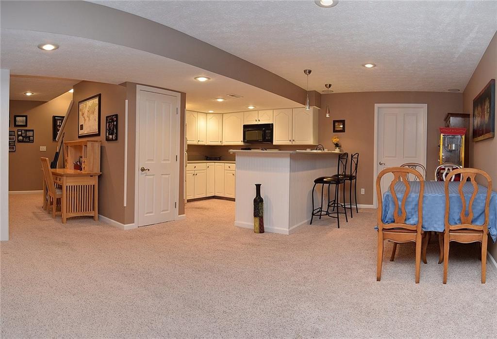 10940 Fairway Ridge Lane Fishers, IN 46037 - Photo 36 of 44 Gallery Image 36