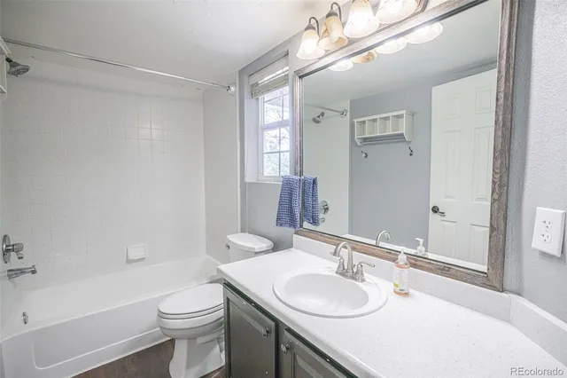 $2,300 | 12208 West Dorado Place, Unit 207, Littleton, CO 80127