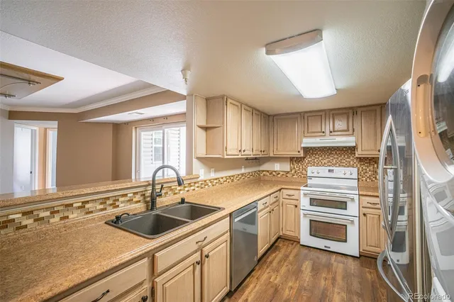 $2,300 | 12208 West Dorado Place, Unit 207, Littleton, CO 80127