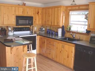 223 Spies Church Road Reading, PA 19606 - Photo 5 of 6