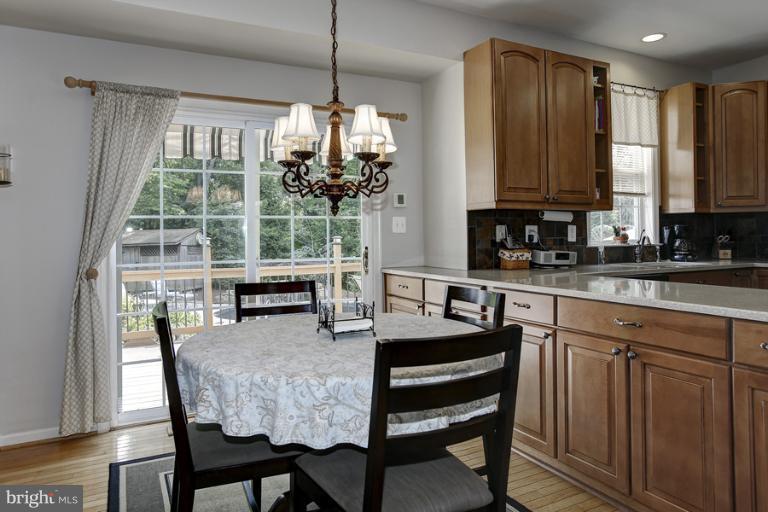 613 Havenhill Road Edgewater, MD 21037 - Photo 6 of 26 Kitchen