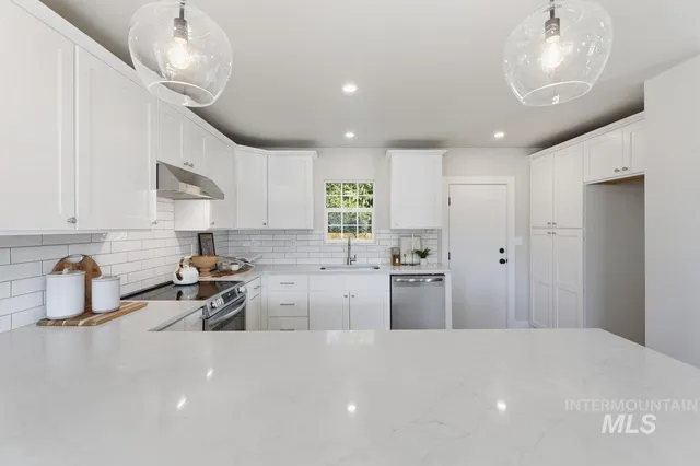 $639,990 | 2310 West Frederic Street, Boise, ID 83705