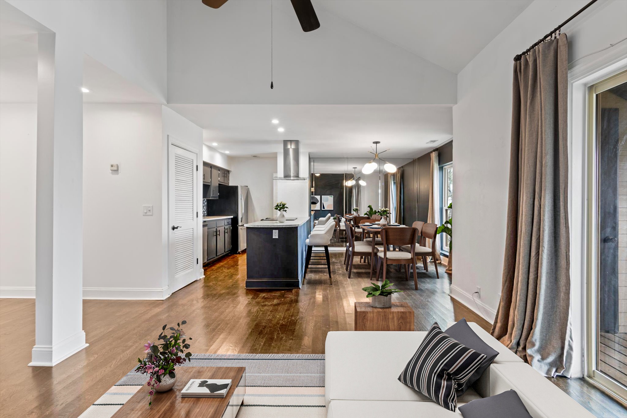 447 Summit Ridge Place Nashville, TN 37215 - Photo 1 of 22 Gallery Image 1