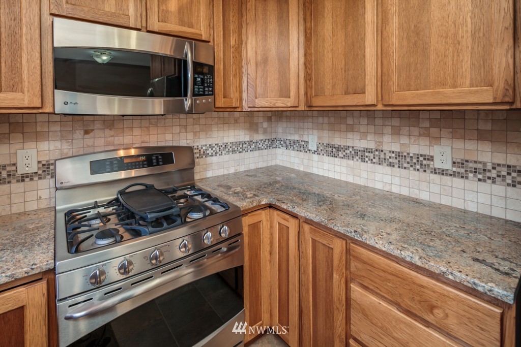 1094 Shaw Road Ferndale, WA 98248 - Photo 6 of 25