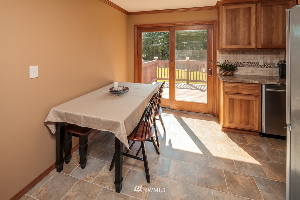 1094 Shaw Road Ferndale, WA 98248 - Photo 8 of 25