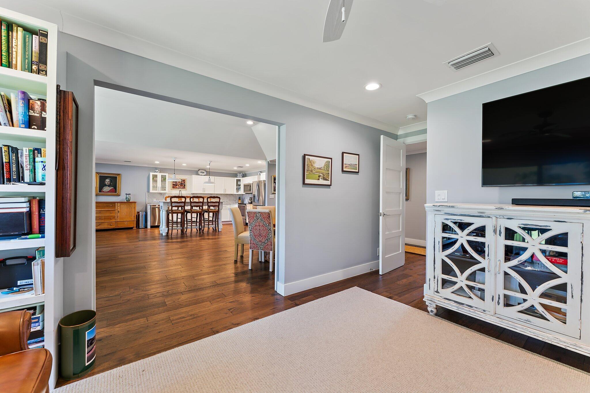 19101 Southeast Sea Turtle Court, Unit 202 Jupiter, FL 33469 - Photo 19 of 35 026-19101SESeaTurtleCt-Tequesta-FL-SMALL