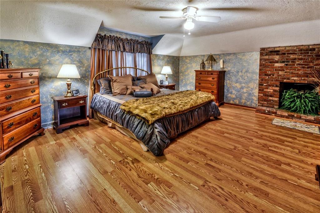 10386 Grubbs Road Wexford, PA 15090 - Photo 17 of 23 Gallery Image 17