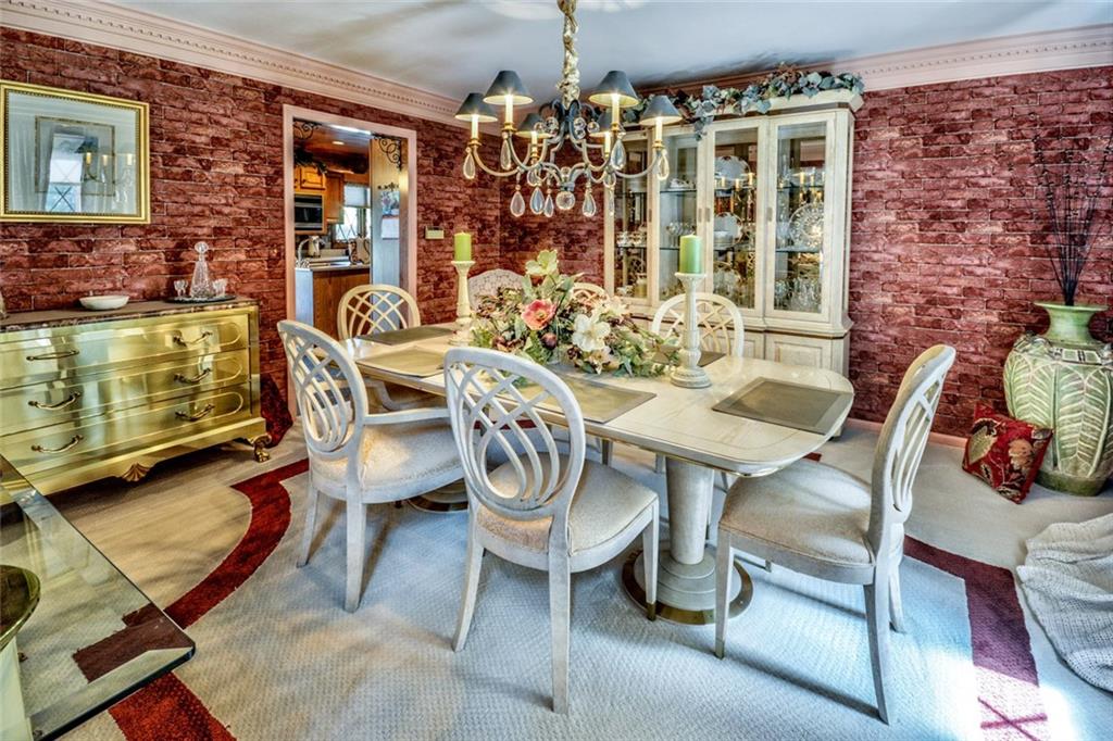 10386 Grubbs Road Wexford, PA 15090 - Photo 6 of 23 Gallery Image 6