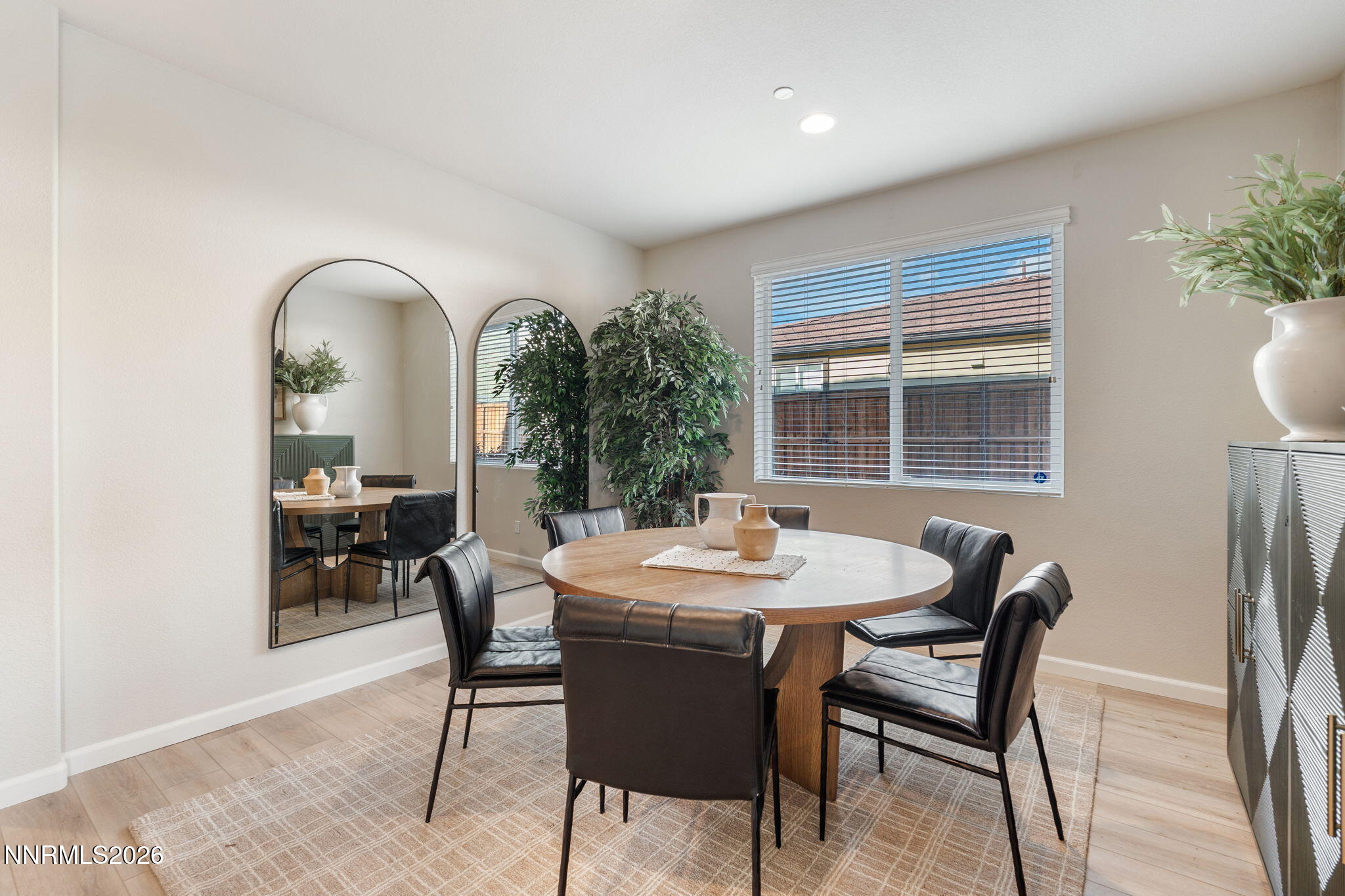 2995 Brachetto Loop Sparks, NV 89434 - Photo 16 of 45 Dining Room