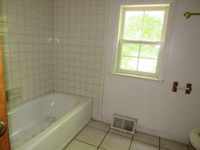 4288 Hochberg Road Pittsburgh, PA 15235 - Photo 11 of 23 Gallery Image 11