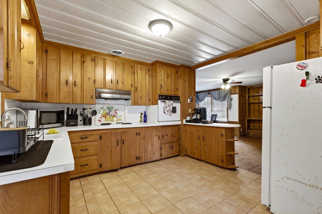 1508 Elm Street Conway, SC 29526 - Photo 5 of 50