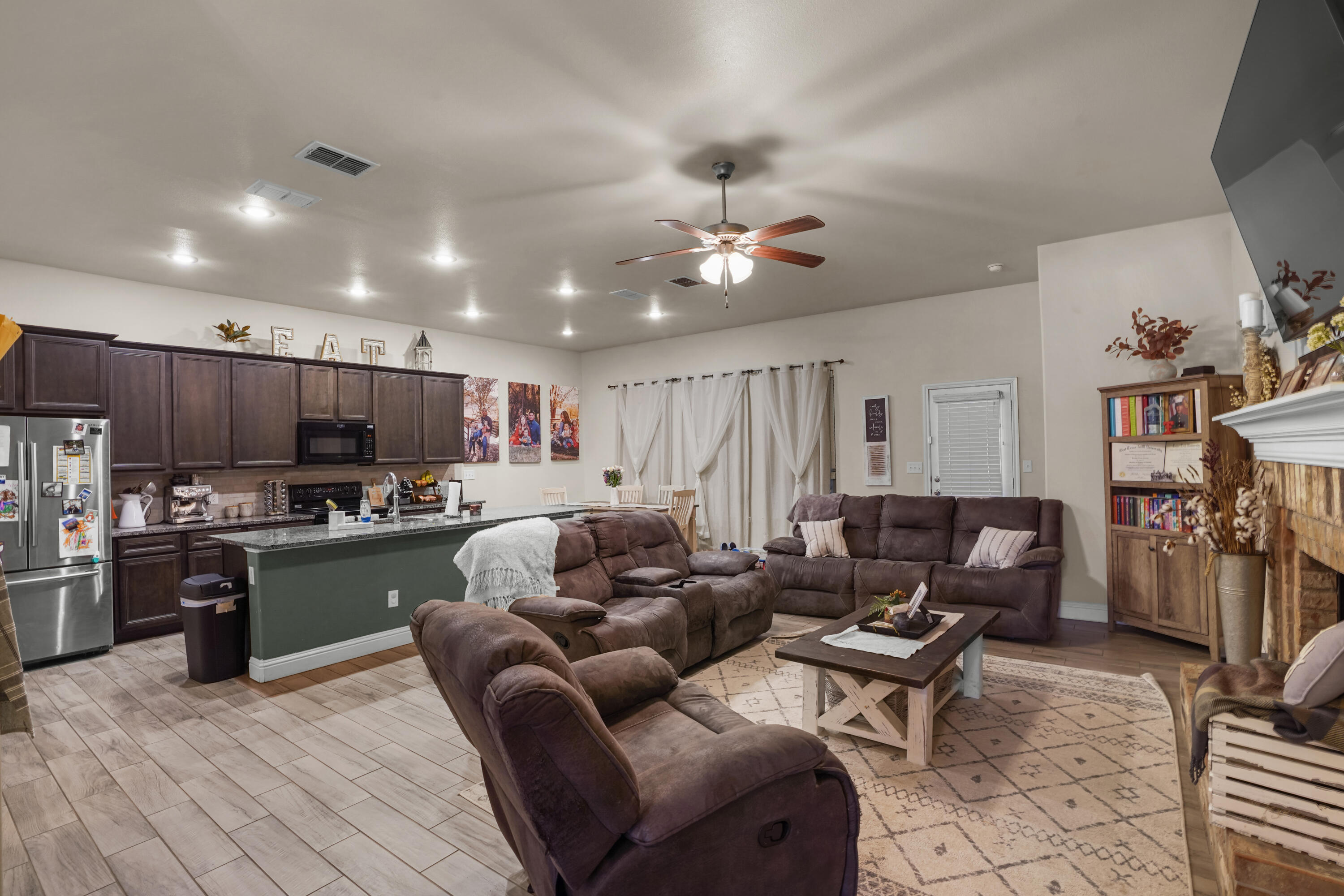 13802 Avenue West Lubbock, TX 79423 - Photo 9 of 21 DSC04277 2