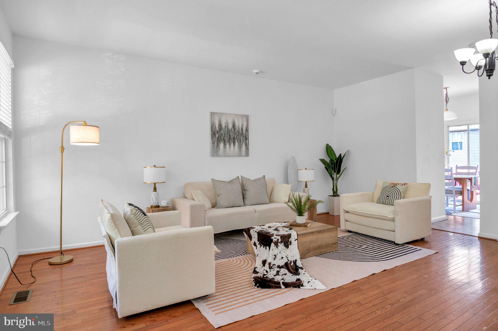6427 McCoy Road Centreville, VA 20121 - Photo 7 of 49 Gallery Image 7