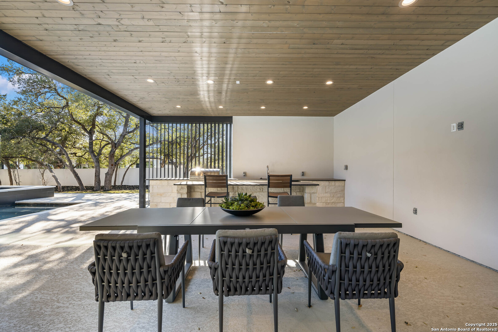 108 Whittingham Road San Antonio, TX 78231 - Photo 10 of 45