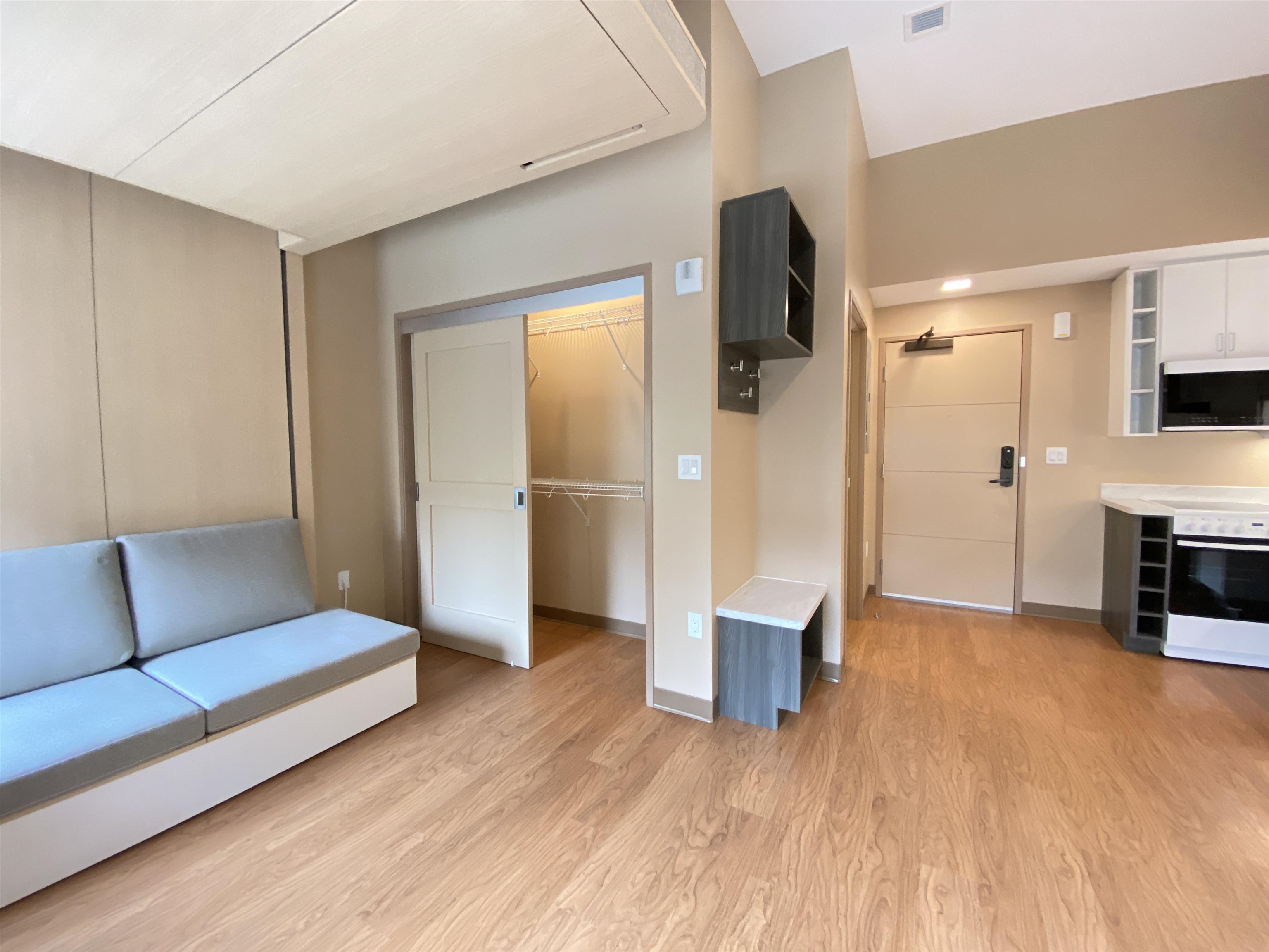 83 Hanover Street, Unit 210 Manchester, NH 03101 - Photo 20 of 36