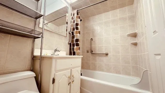 $585,000 | 142-05 Roosevelt Avenue, Unit 204 | Downtown Flushing