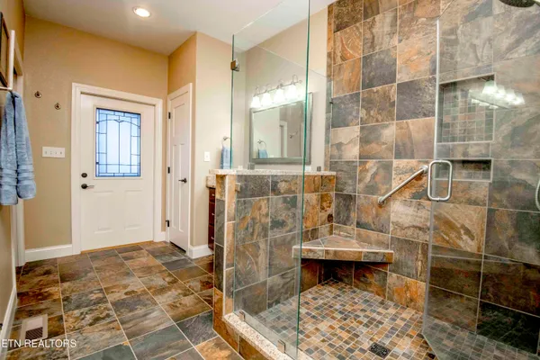 $1,200,000 | 2278 Lower Rinehart Road, Dandridge, TN 37725