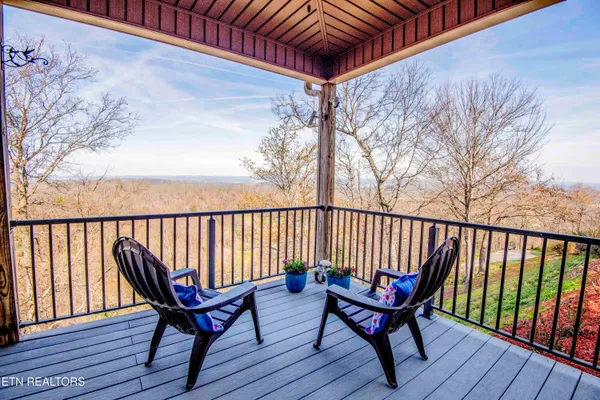 $1,200,000 | 2278 Lower Rinehart Road, Dandridge, TN 37725