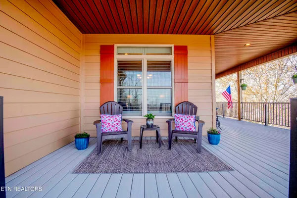 $1,200,000 | 2278 Lower Rinehart Road, Dandridge, TN 37725