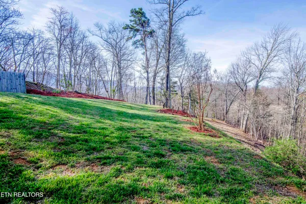 $1,200,000 | 2278 Lower Rinehart Road, Dandridge, TN 37725
