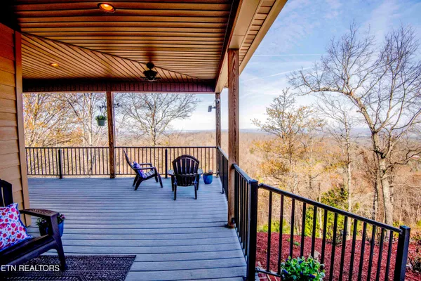 $1,200,000 | 2278 Lower Rinehart Road, Dandridge, TN 37725