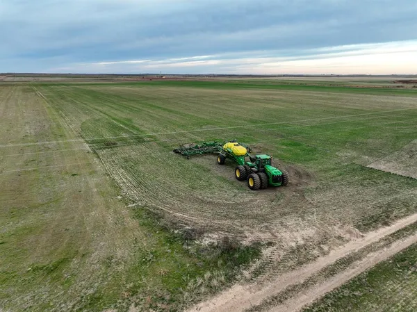 a car parked on the side of the ocean