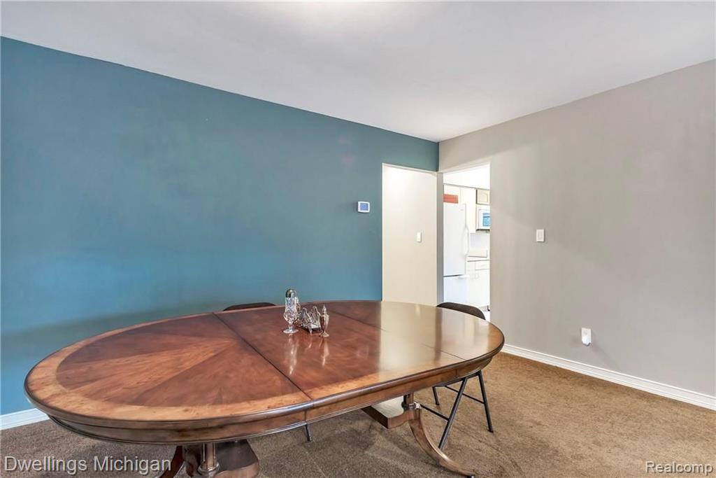 29726 Pine Ridge Circle Farmington Hills, MI 48331 - Photo 13 of 34