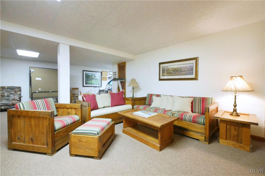 2820 Cross Creek Road Bethlehem, PA 18017 - Photo 26 of 33 Gallery Image 26