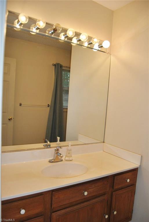 279 Gladstone Road Mocksville, NC 27028 - Photo 19 of 26 Gallery Image 19
