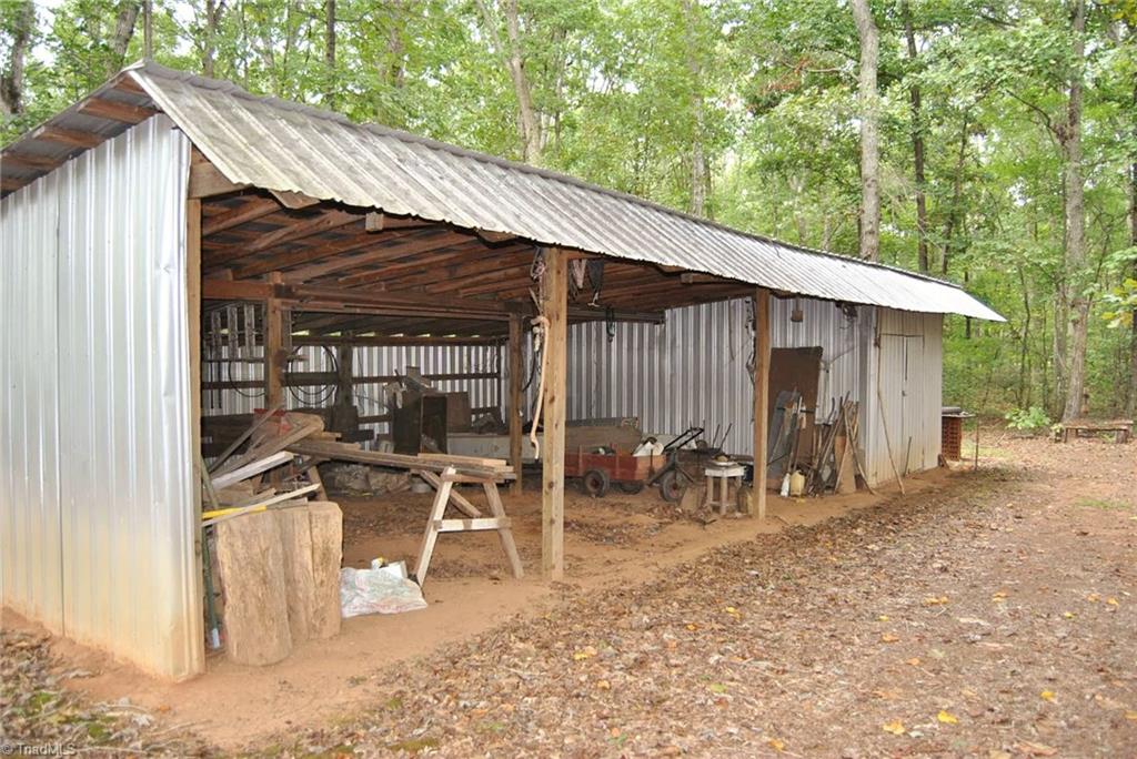 279 Gladstone Road Mocksville, NC 27028 - Photo 22 of 26 Gallery Image 22