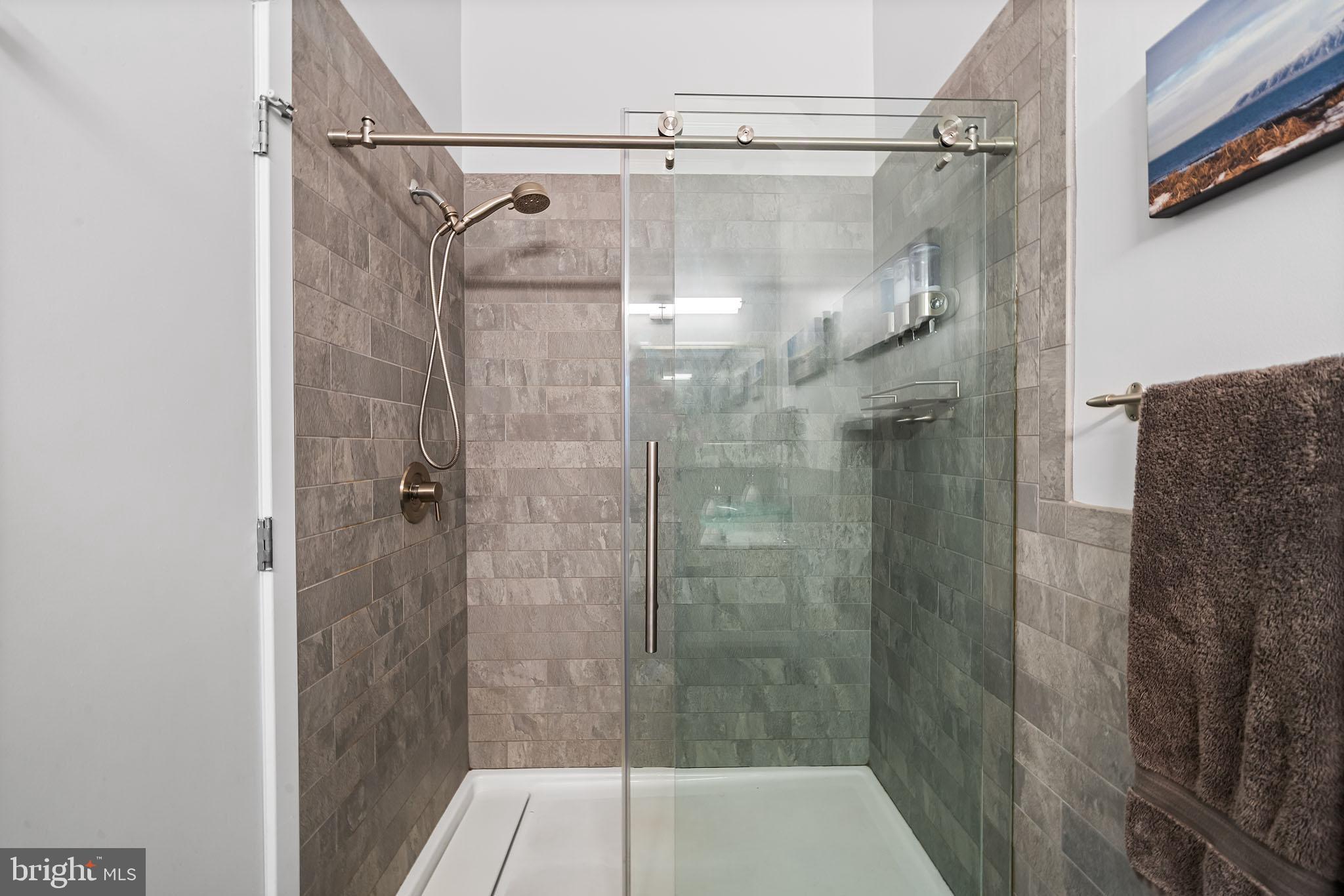 2200-28 Arch Street, Unit 404 Philadelphia, PA 19103 - Photo 18 of 50