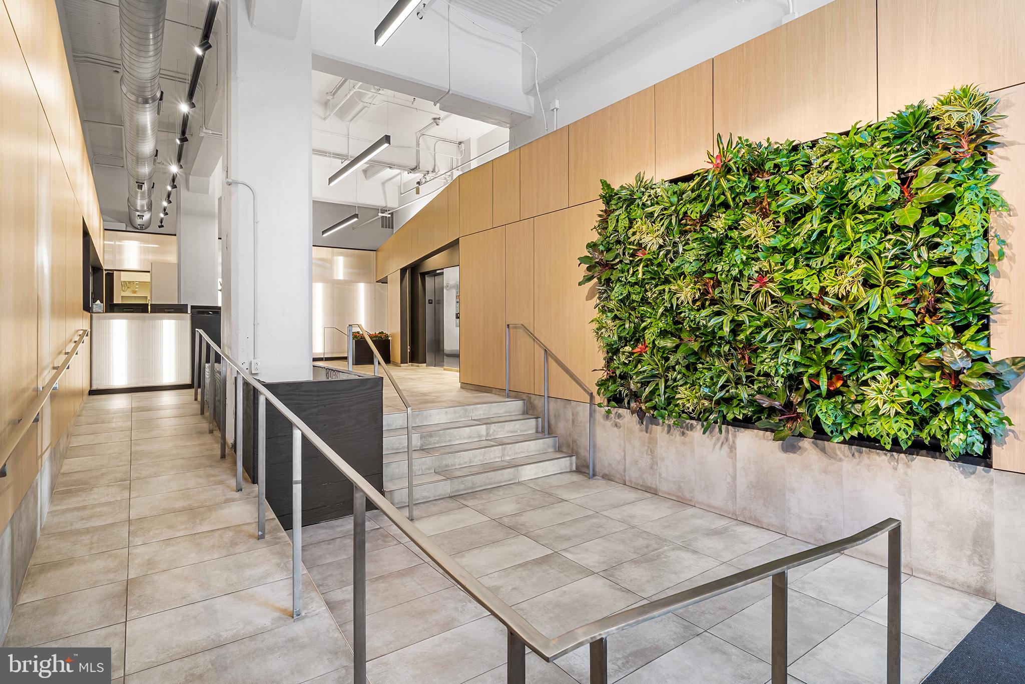 2200-28 Arch Street, Unit 404 Philadelphia, PA 19103 - Photo 2 of 50