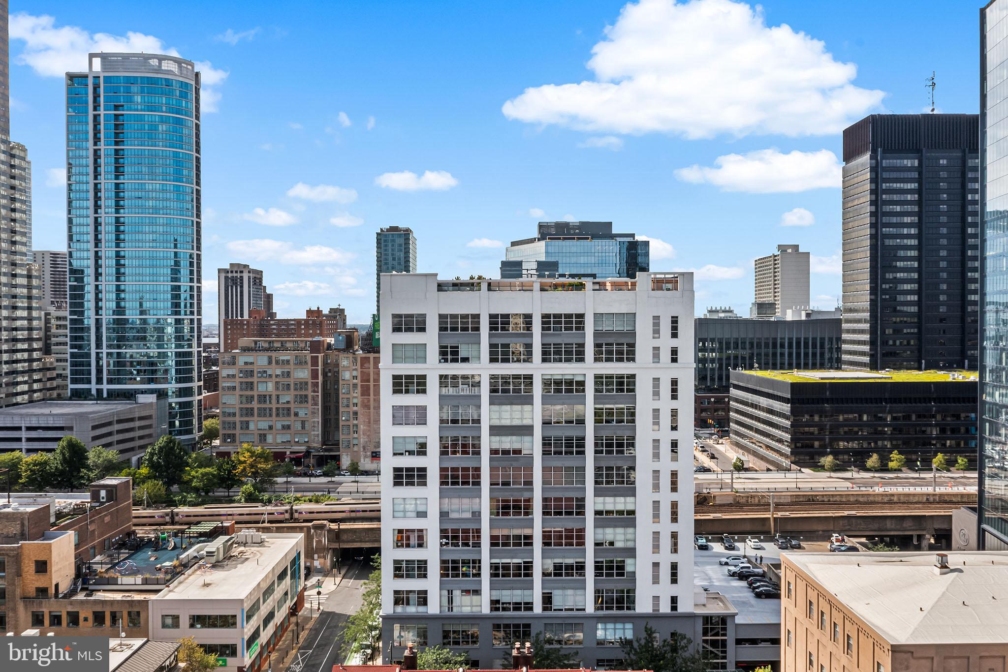 2200-28 Arch Street, Unit 404 Philadelphia, PA 19103 - Photo 39 of 50