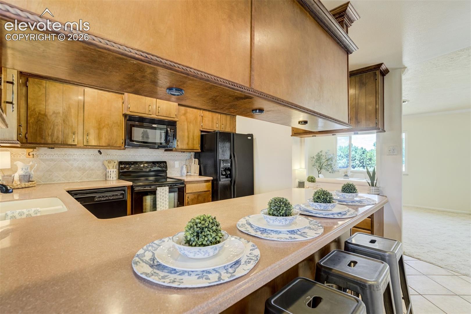 23950 Cardinal Road Pueblo, CO 81006 - Photo 8 of 33 Gallery Image 8