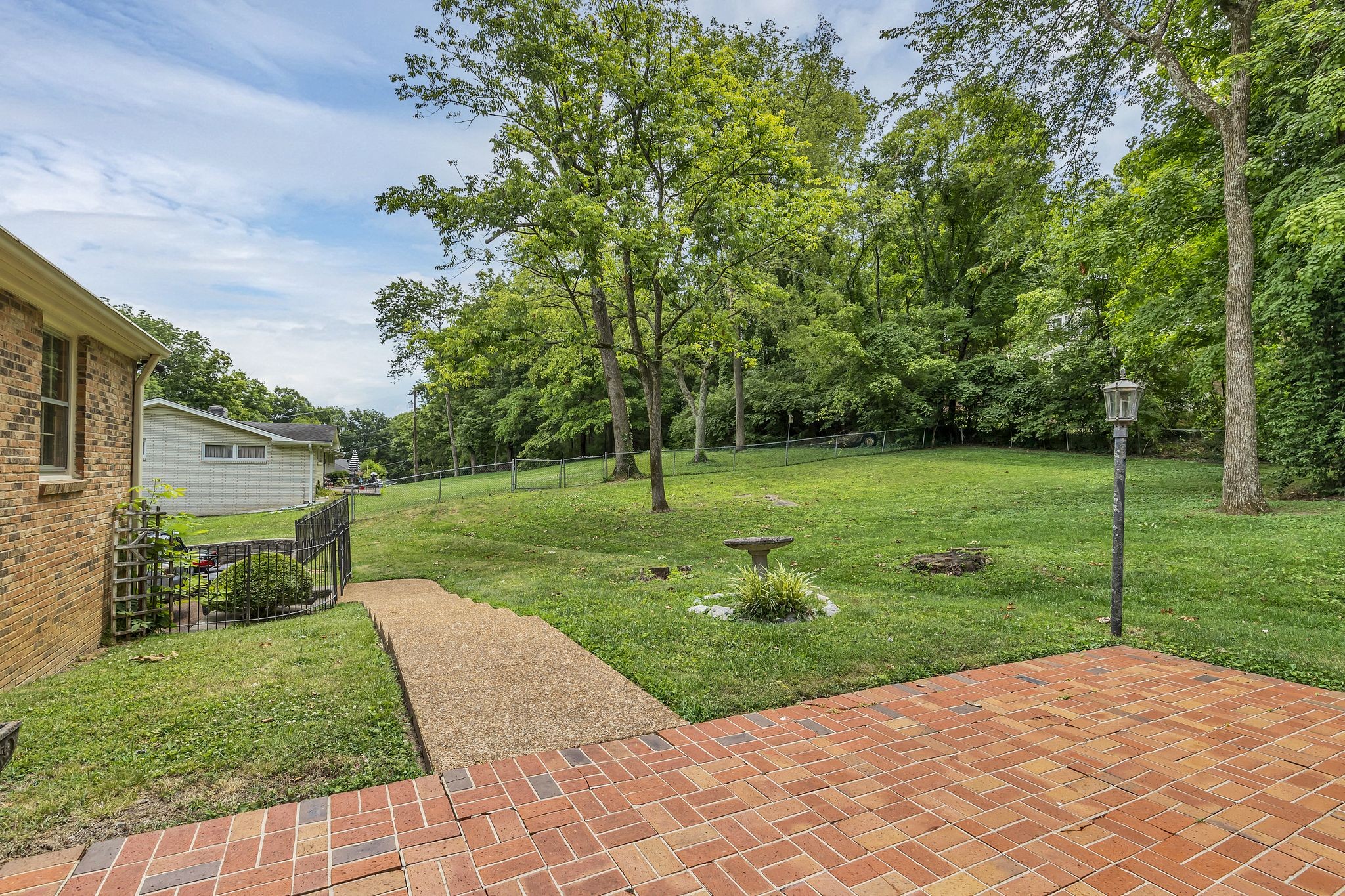 5715 Knob Road Nashville, TN 37209 - Photo 36 of 42 Gallery Image 36