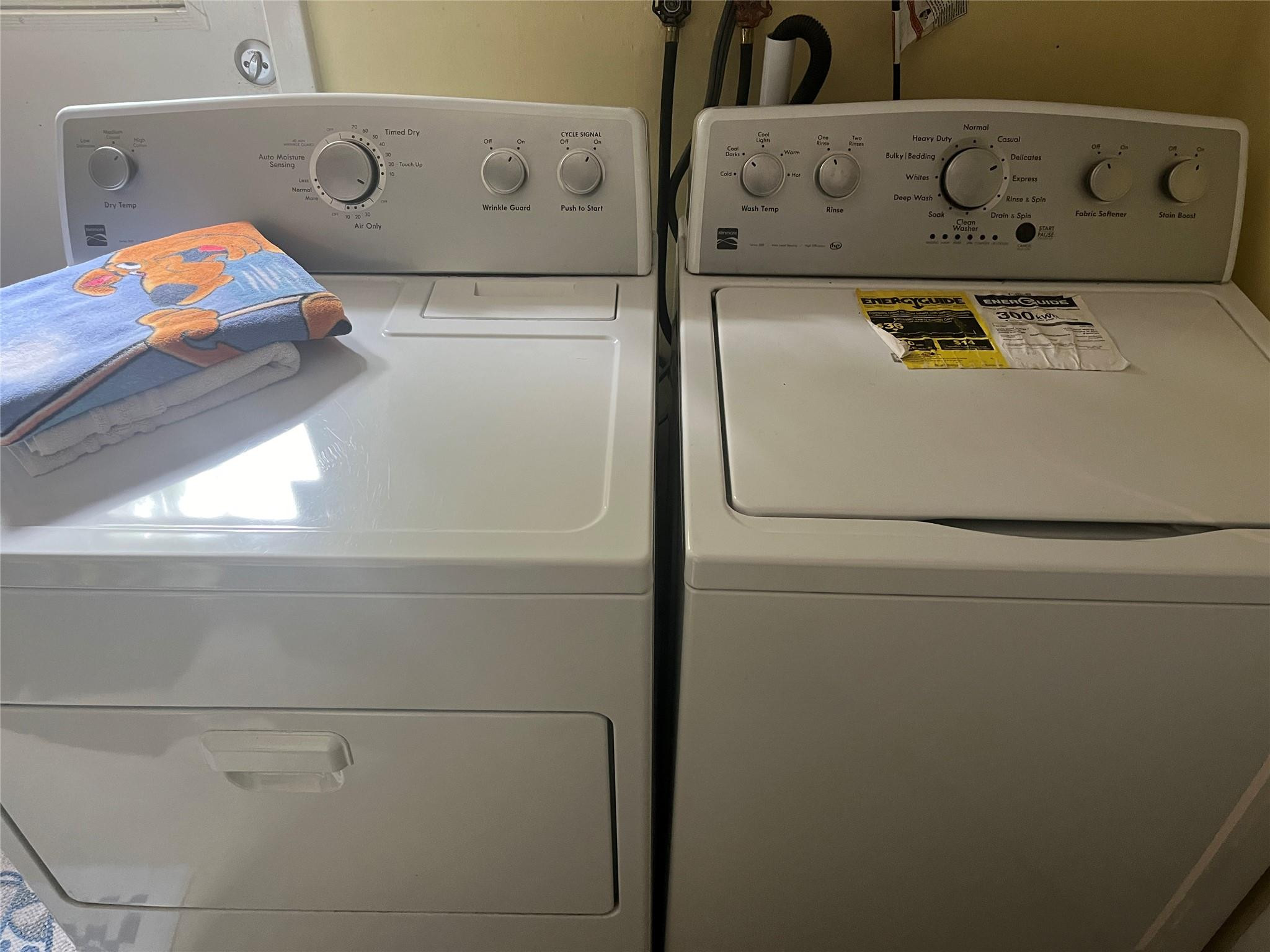 3401 West Park Road Hollywood, FL 33021 - Photo 24 of 28 a utility room with dryer and washer