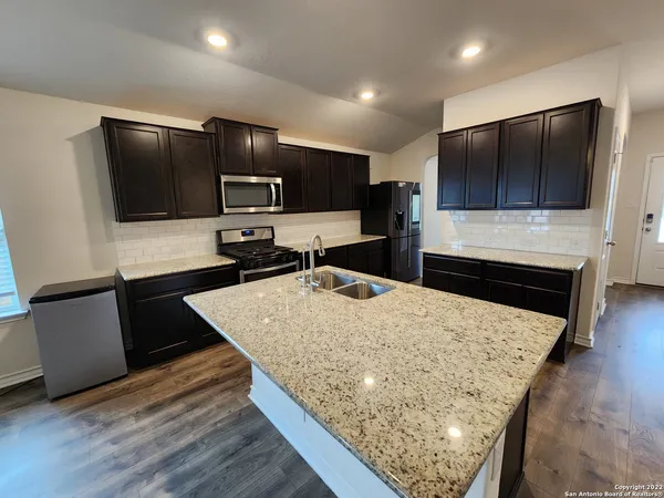 $1,795 | 13229 Needle Grass, San Antonio, TX 78254