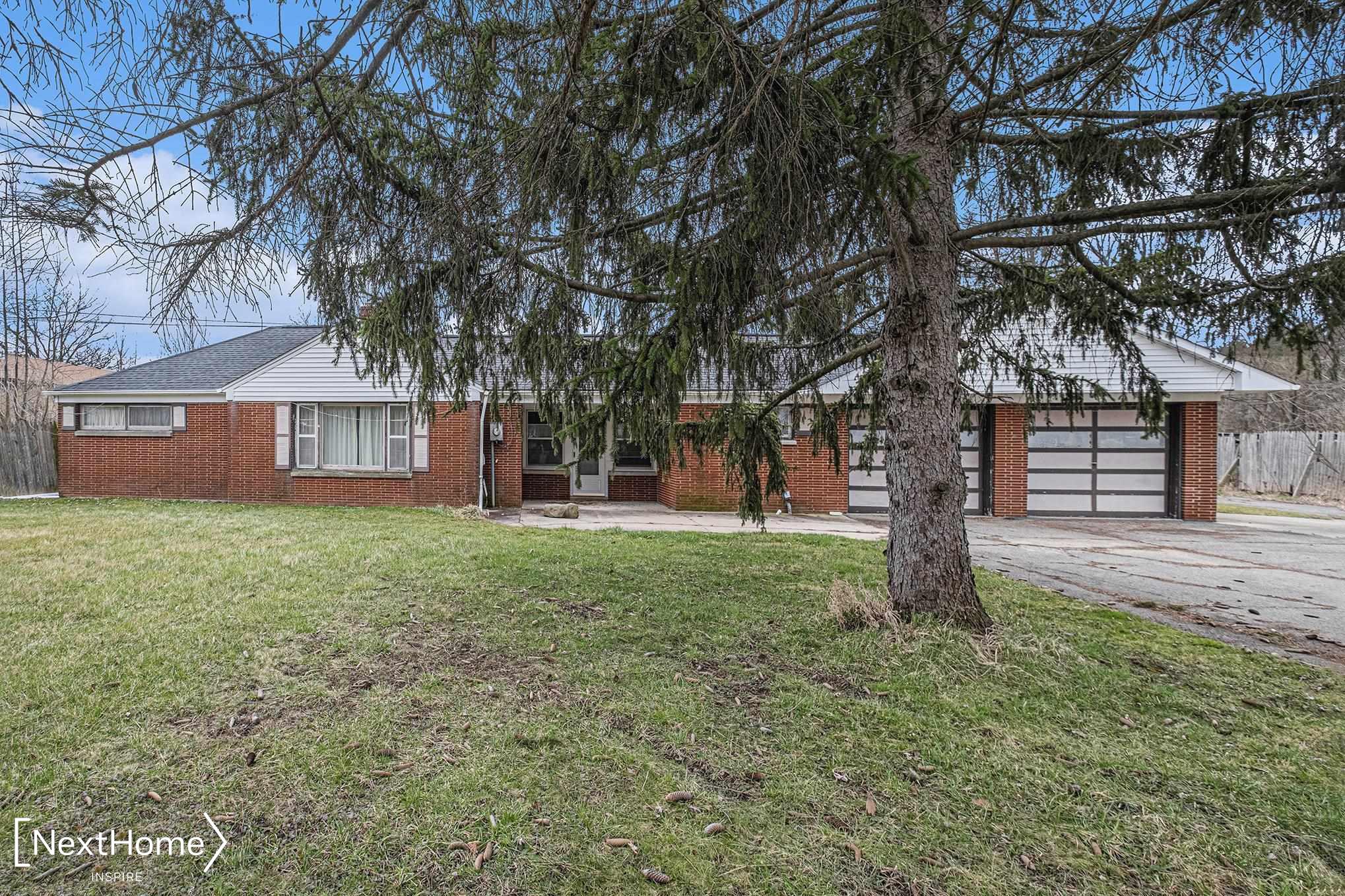 8049 Corunna Road Flint, MI 48532 - Photo 28 of 30