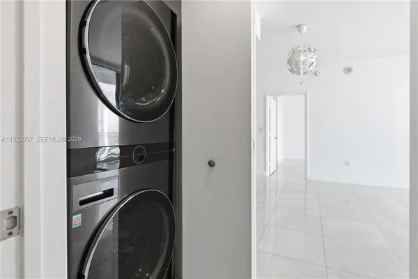 a close view of light fixtures and washer and dryer