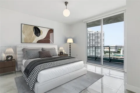 $540,000 | 90 Southwest 3rd Street, Unit 2408, Miami, FL 33130
