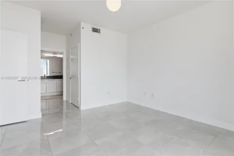 $560,000 | 90 Southwest 3rd Street, Unit 2408, Miami, FL 33130