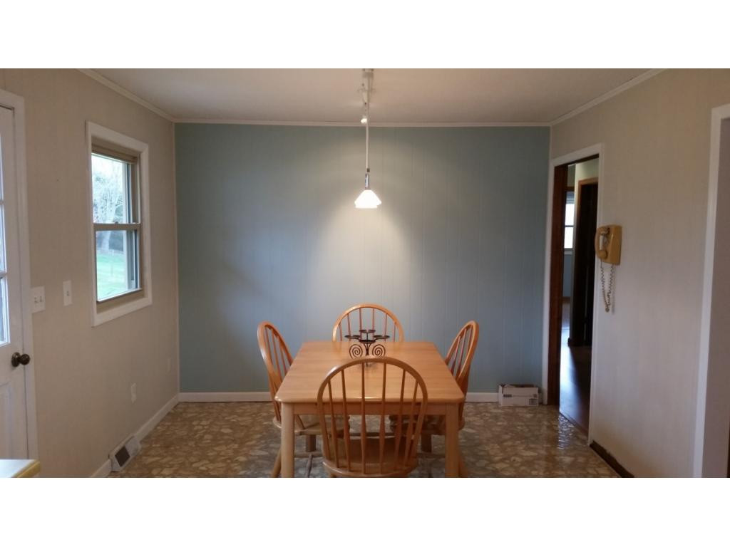 134 Unaka Subdivision Road Elizabethton, TN 37643 - Photo 6 of 30 Photo 6
