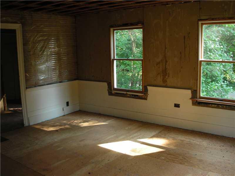 310 Weeks Mills Road Windsor, ME 04363 - Photo 7 of 11 Living Room.